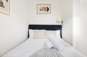 Contemporary 2 Bedroom Apartment in Shepherd's Bush